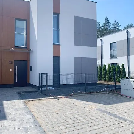 Apartament Na Skaju Lasu *
