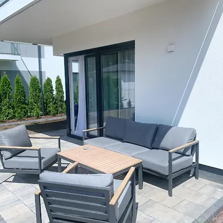 Апартаменты Apartament Na Skaju Lasu